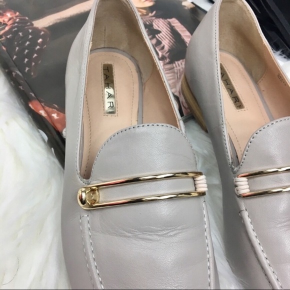 Tahari Salty Leather Gold Clamp Flat Loafers - Picture 4 of 8